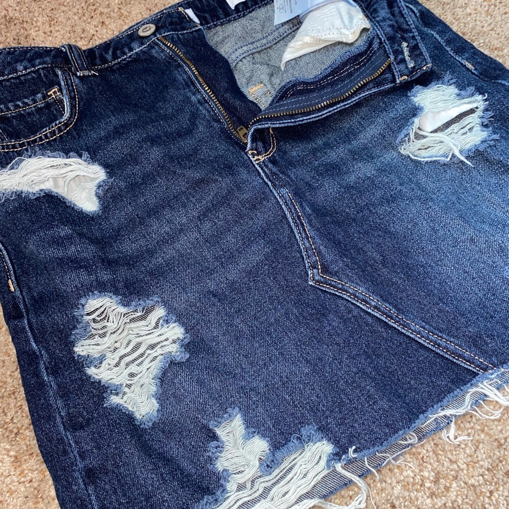 Dark denim skirt